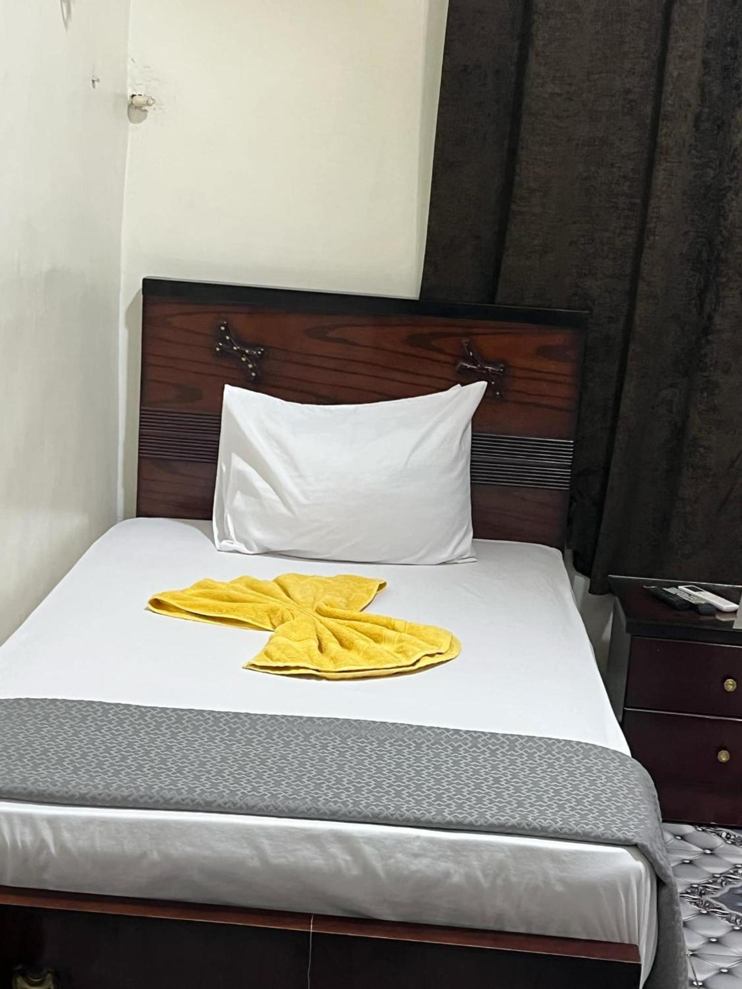 Port Peace Inn Cairo